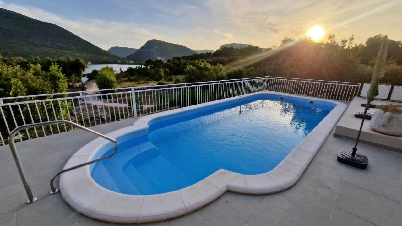 Villa Paradise Garden Стон Екстер'єр фото