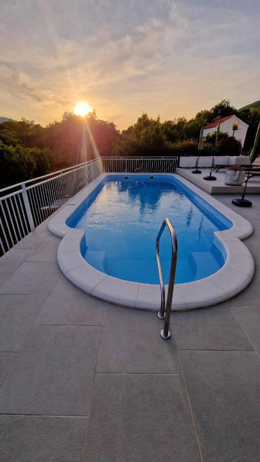Villa Paradise Garden Стон Екстер'єр фото